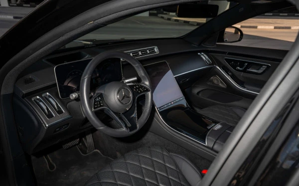 Black Mercedes S450 Maybach Kit, 2023 Photo 11
