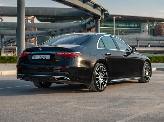 Black Mercedes S500, 2022 Photo 3