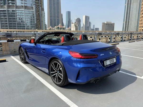 Grey BMW Z4 30I, 2026 Photo 4