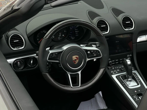 Grey Porsche 911 / Carrera, 2025 Photo 10