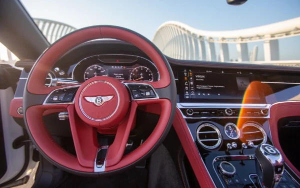White Bentley Continental GTC V12, 2021 Photo 4